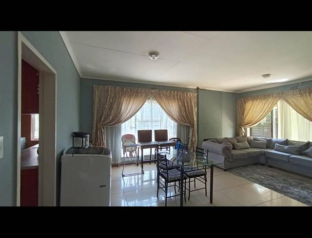 3 BEDROOM FREESTANDING FOR SALE IN BIRCHLEIGH NORTH